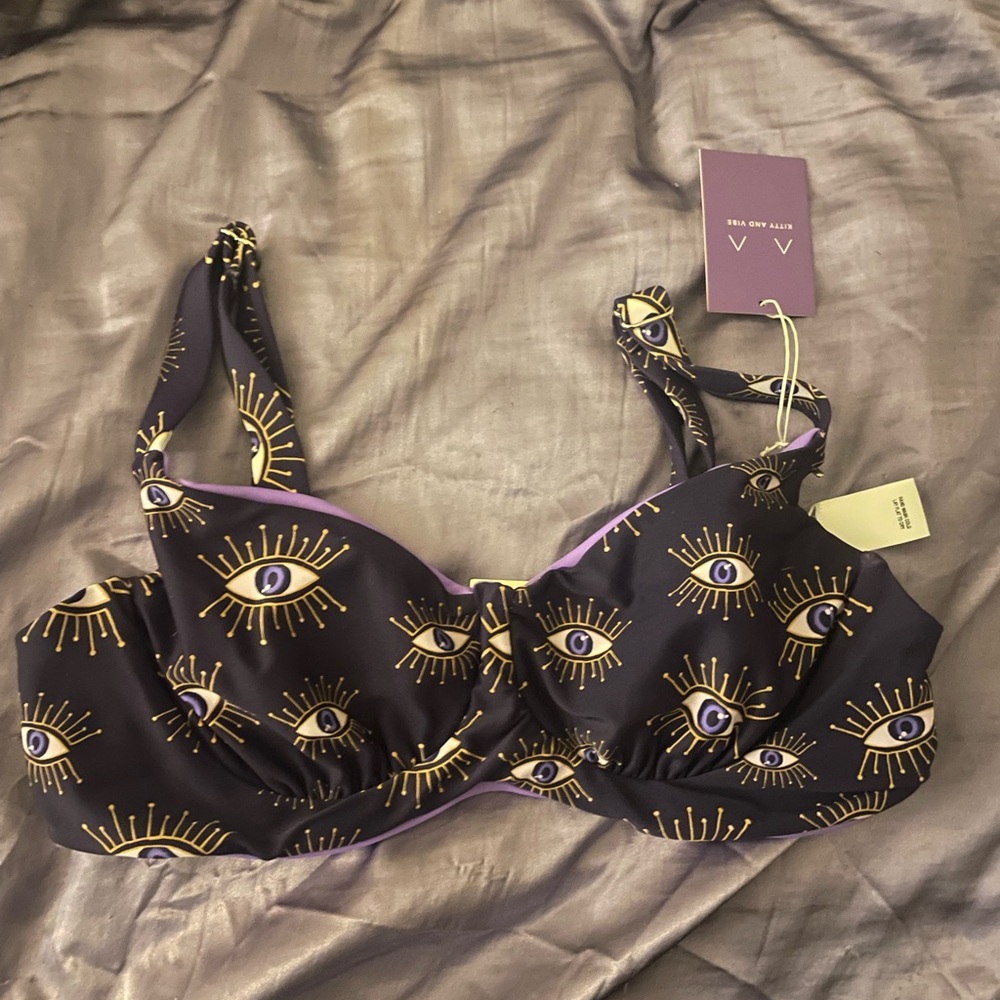 Kitty & Vibe MAYA bikini top size DD